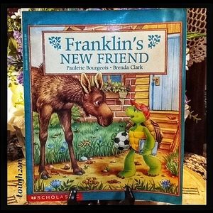 VINTAGE "1997" 🐢"FRANKLIN'S NEW FRIEND" SCHOLASTIC PAPER BACK BOOK🐢